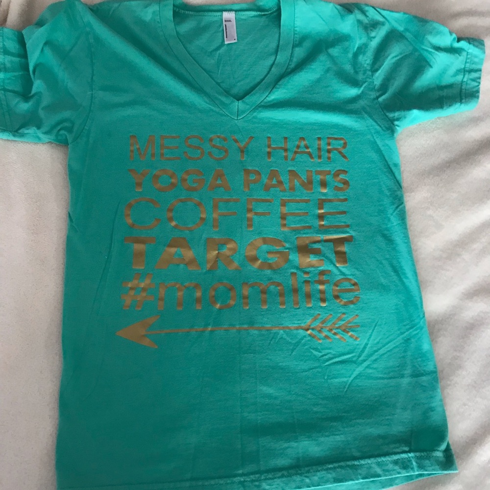 Graphic tee